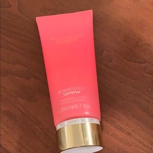 NEW Victoria’s Secret bombshell summer lotion